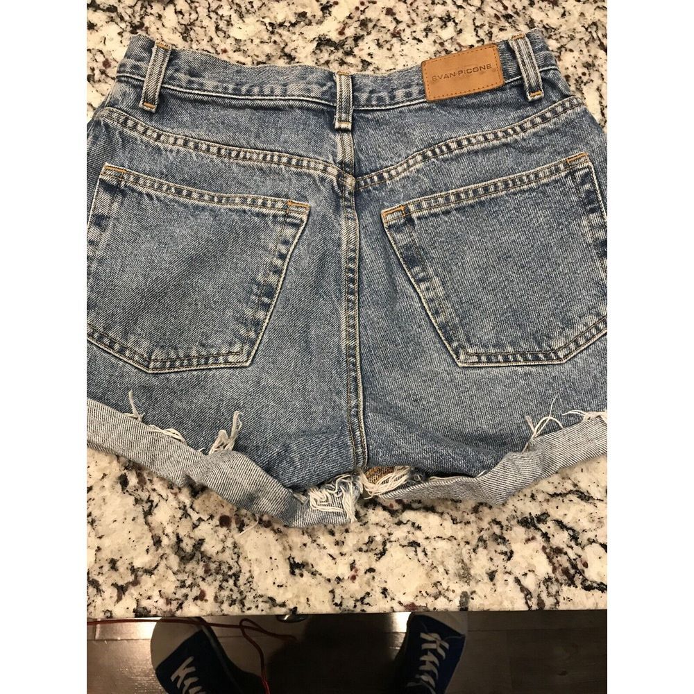 Evan Picone Women Jean Shorts Size 4